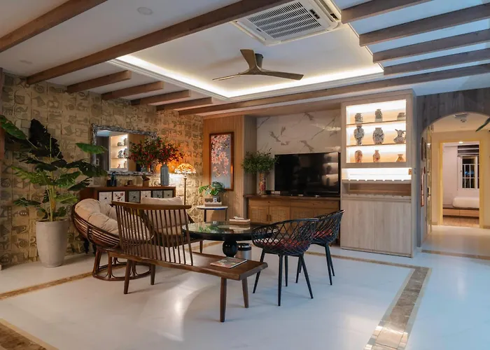 Aaron Boutique Hotel